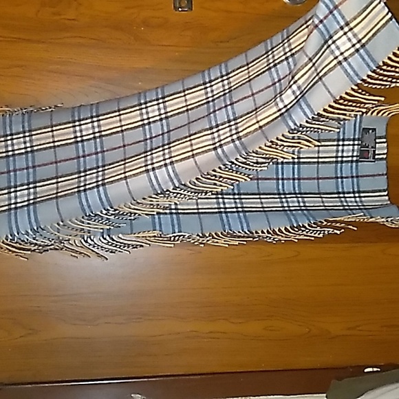 Cashmink V. FRAAS Plaid fall winter scarf🔥 - Picture 5 of 7